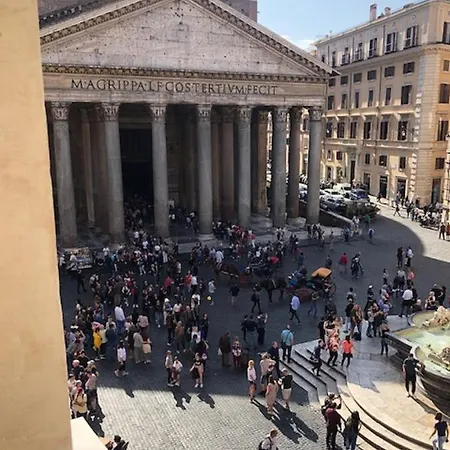 The Pantheon Eyes Vakantiehuis